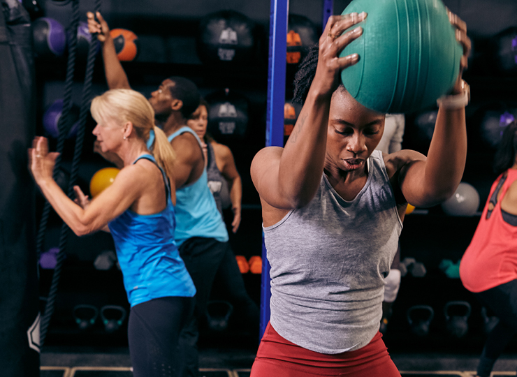 line hiit up class at crunch fitness