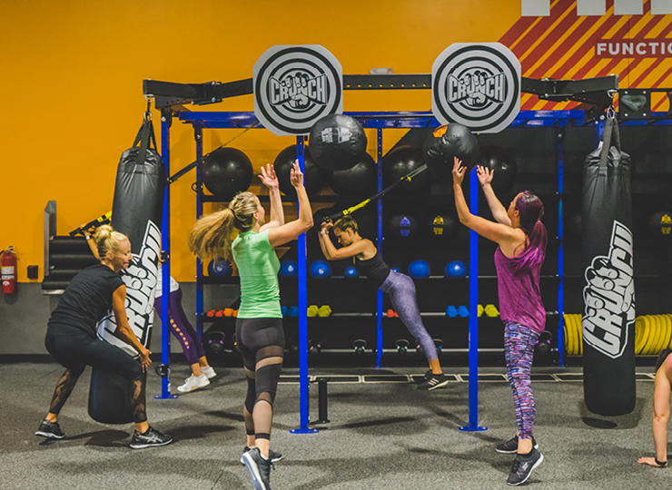 people in ziphiit class at crunch fitness